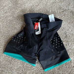 Women’s padded cycle shorts